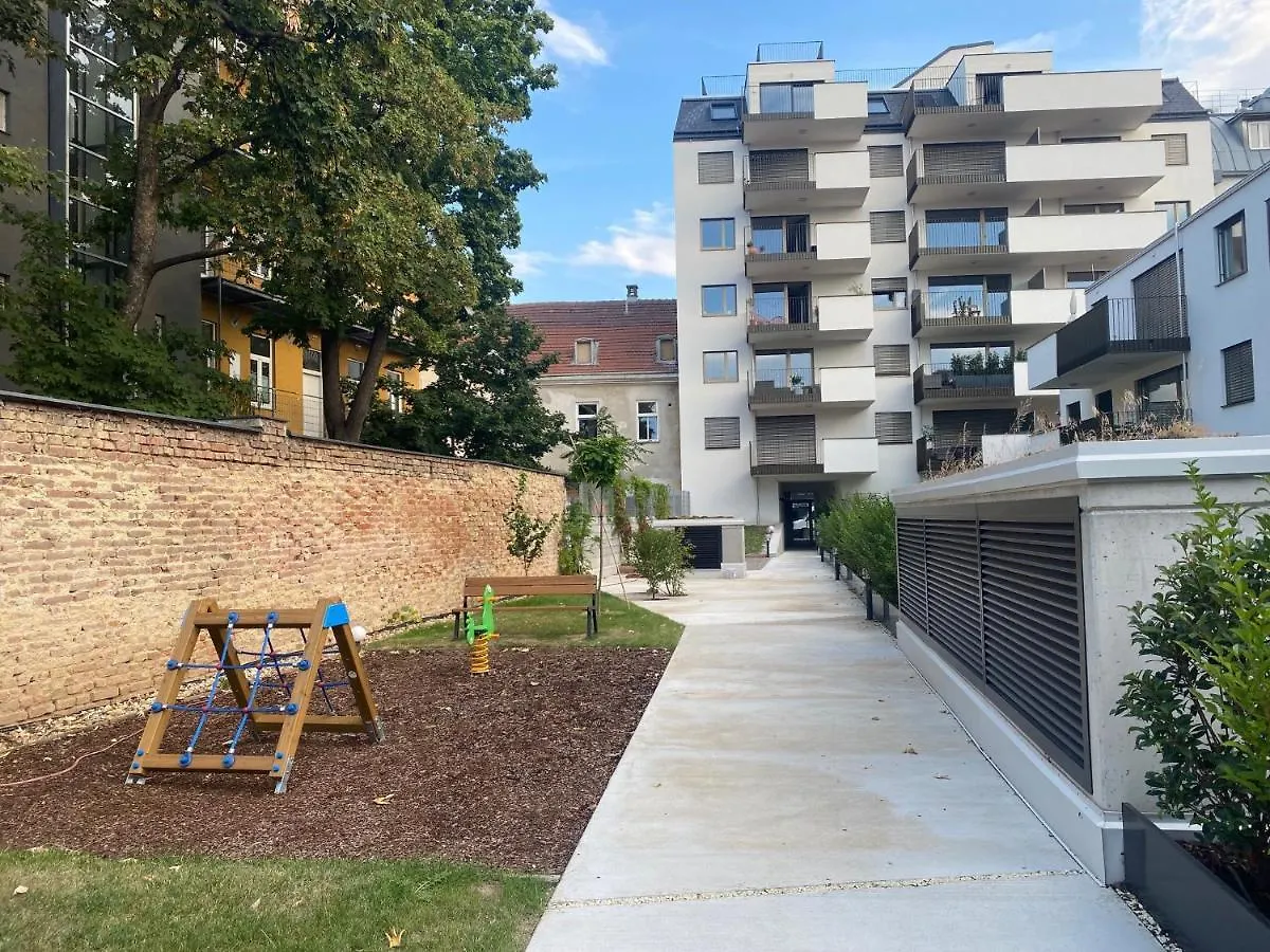 Urban Lifestyle Apartment Vienna